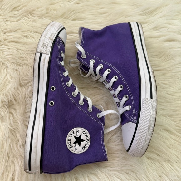 Converse High Tops - Picture 3 of 7